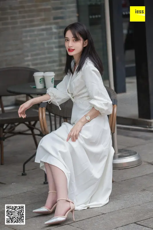 2019.01.03 丝享家394:《烈焰红唇白长裙》姗姗 - IESS